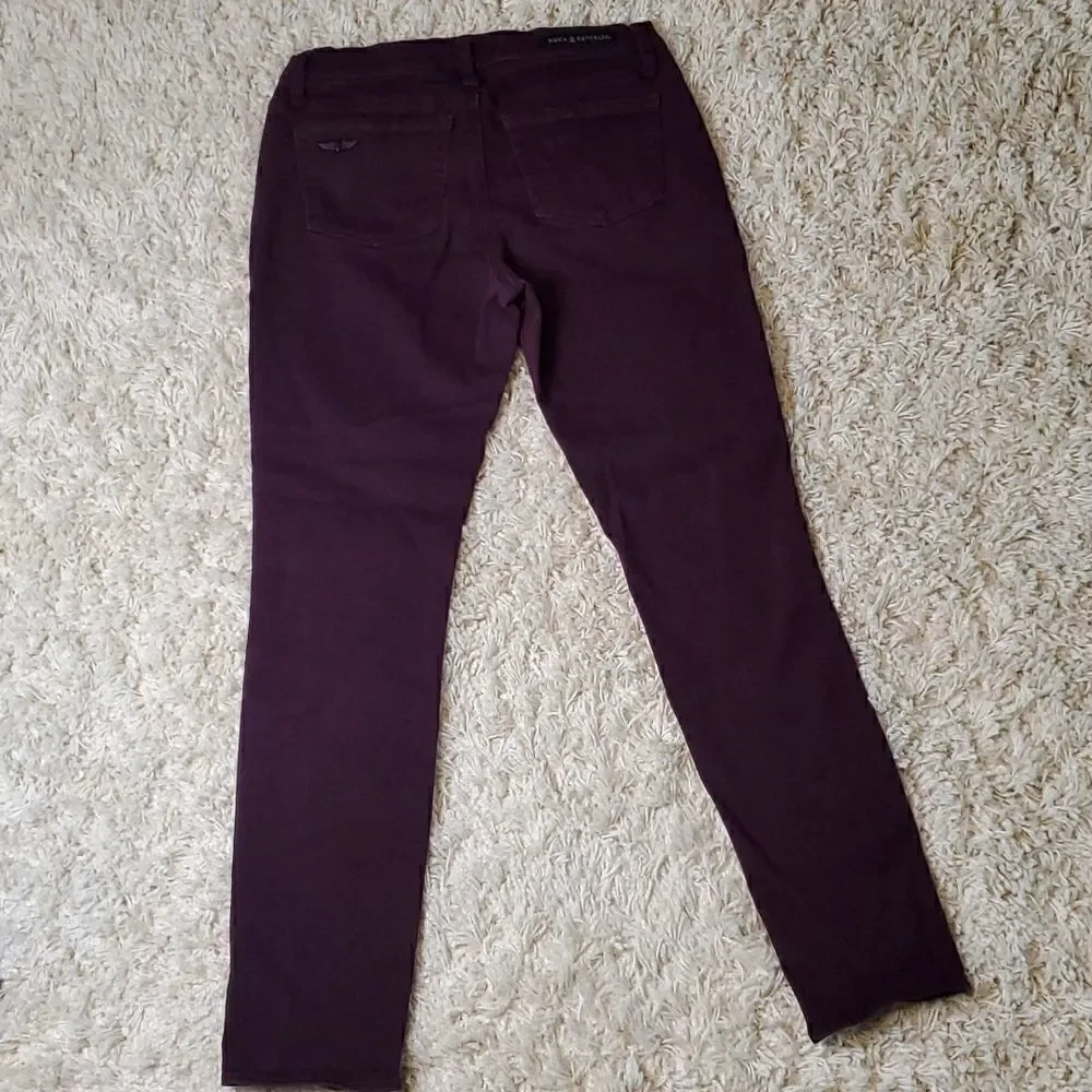 ROCK & REPUBLIC BERLIN SKINNY JEANS